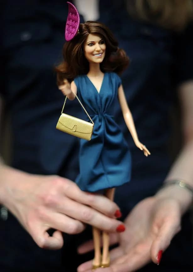Ecco la barbie di Kate Middleton
