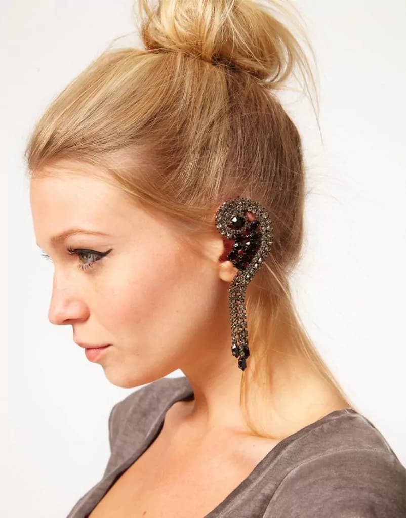 Oltre gli orecchini: gli EAR CUFF