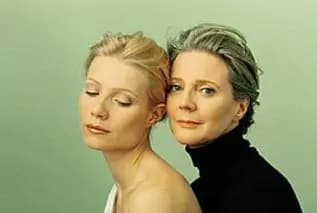 Cominciano a comparire le prime rughe? Colpa di mamma!