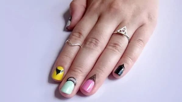 Ultime novità dal pianeta manicure: i tatuaggi per cuticole!