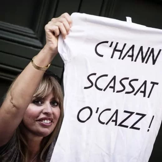 Le magliette di Alessandra Mussolini