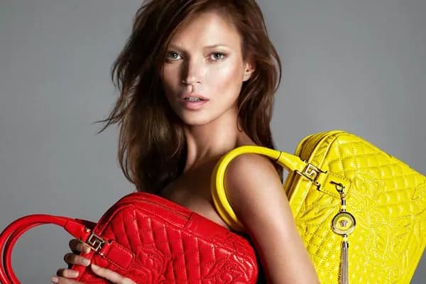 Versace autunno 2013, Kate Moss e Saskia de Brauw in versione Glam Rock