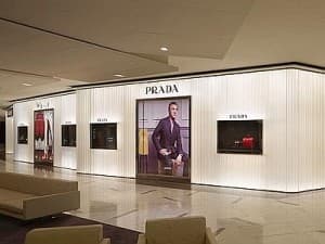 Prada_AbuDhabi--400x300