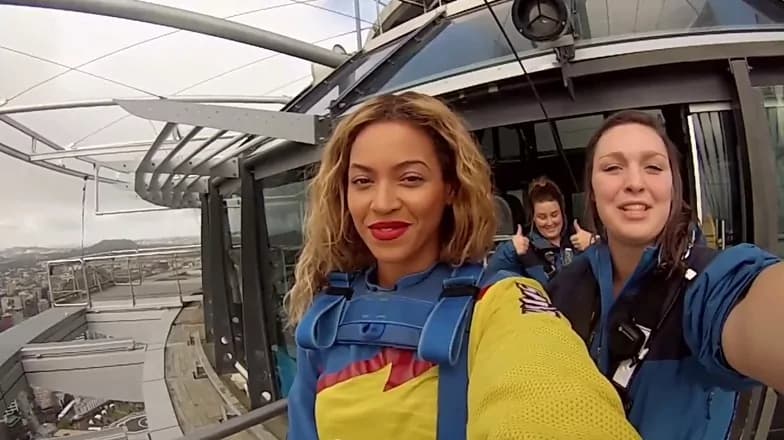 Beyoncé, bungee jumping ad Auckland [FOTO e VIDEO]