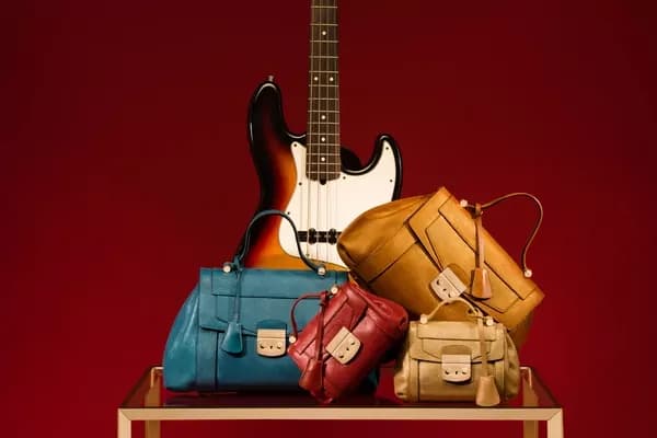 TRUSSARDI capsule collection per le feste #Letsbeshiny [FOTO]