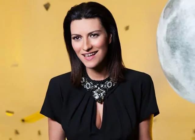 Laura Pausini indossa Swarosvski nel video della canzone “Se non te”