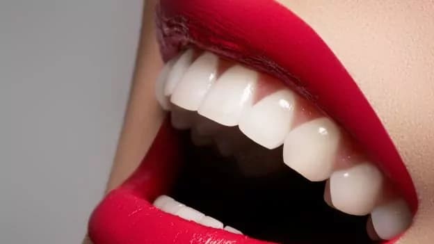 Salute: problemi dentali “spia” del diabete, link tra benessere, bocca e malattia