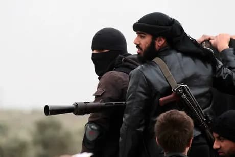 Siria, Al Qaeda: “Scusate, abbiamo decapitato la persona sbagliata”