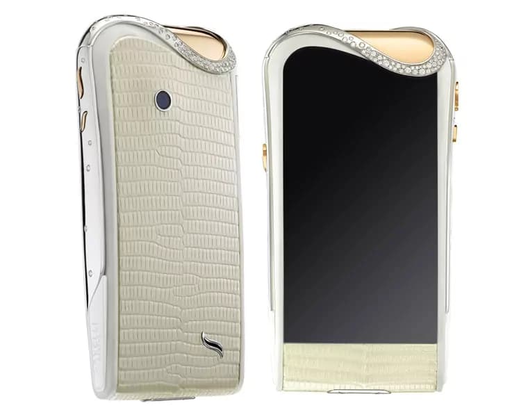 Gli smartphone da 120mila euro di Savelli Geneve