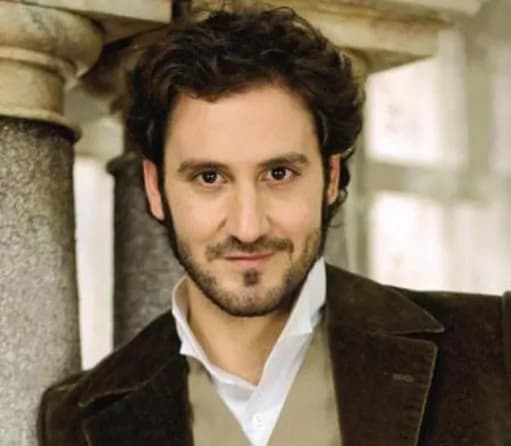 Il Segreto: Alex Gadea sarà in Italia il 26 luglio. Ecco come incontrarlo