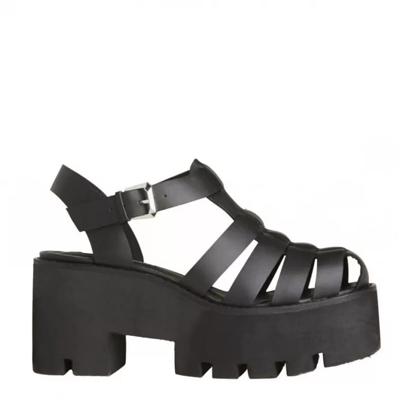 Sandali Fluffy: il trend dell’estate 2014