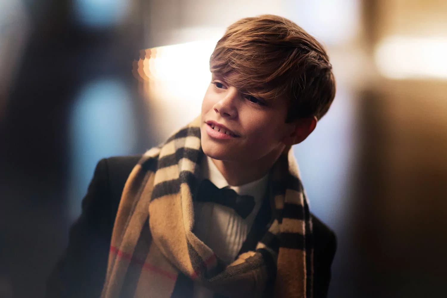 Romeo Beckham protagonista della campagna di Burberry [FOTO e VIDEO]