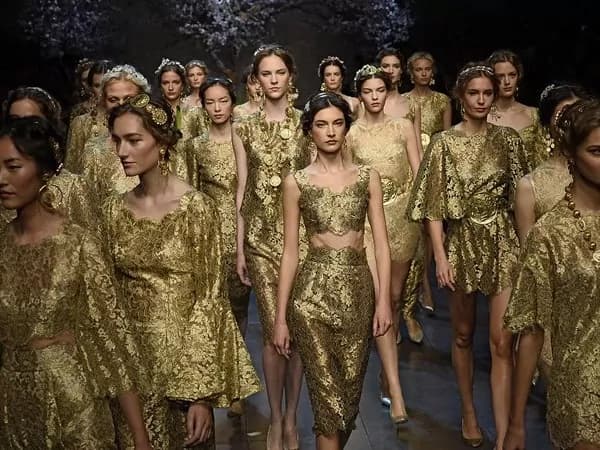 Dai pregiati mosaici bizantini nasce l’originale collezione di Dolce & Gabbana