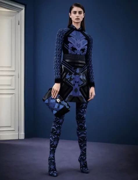 Versace: presentata la collezione Pre-Fall 2015 [FOTO]