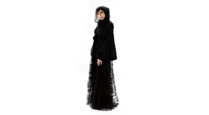La collezione della principessa Al Qassemi: “il velo è una moda non un’imposizione”