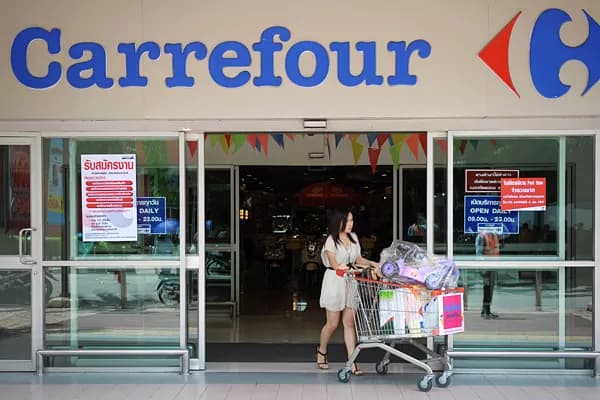 Carrefour sfida i colossi della moda low cost, apre un reparto dedicato al fashion