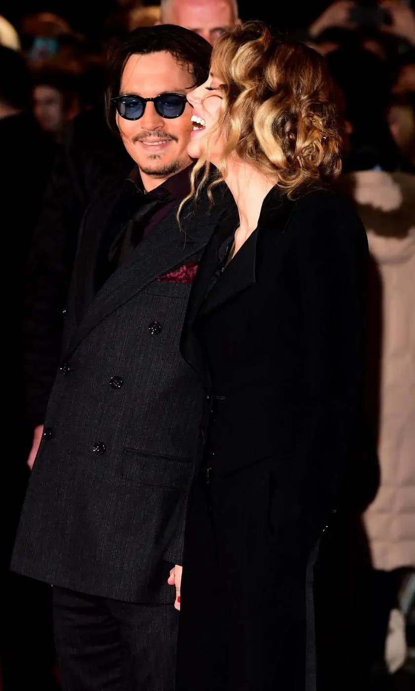 “Matrimonio alle Bahamas” per Johnny Depp e  Amber Heard [FOTO]