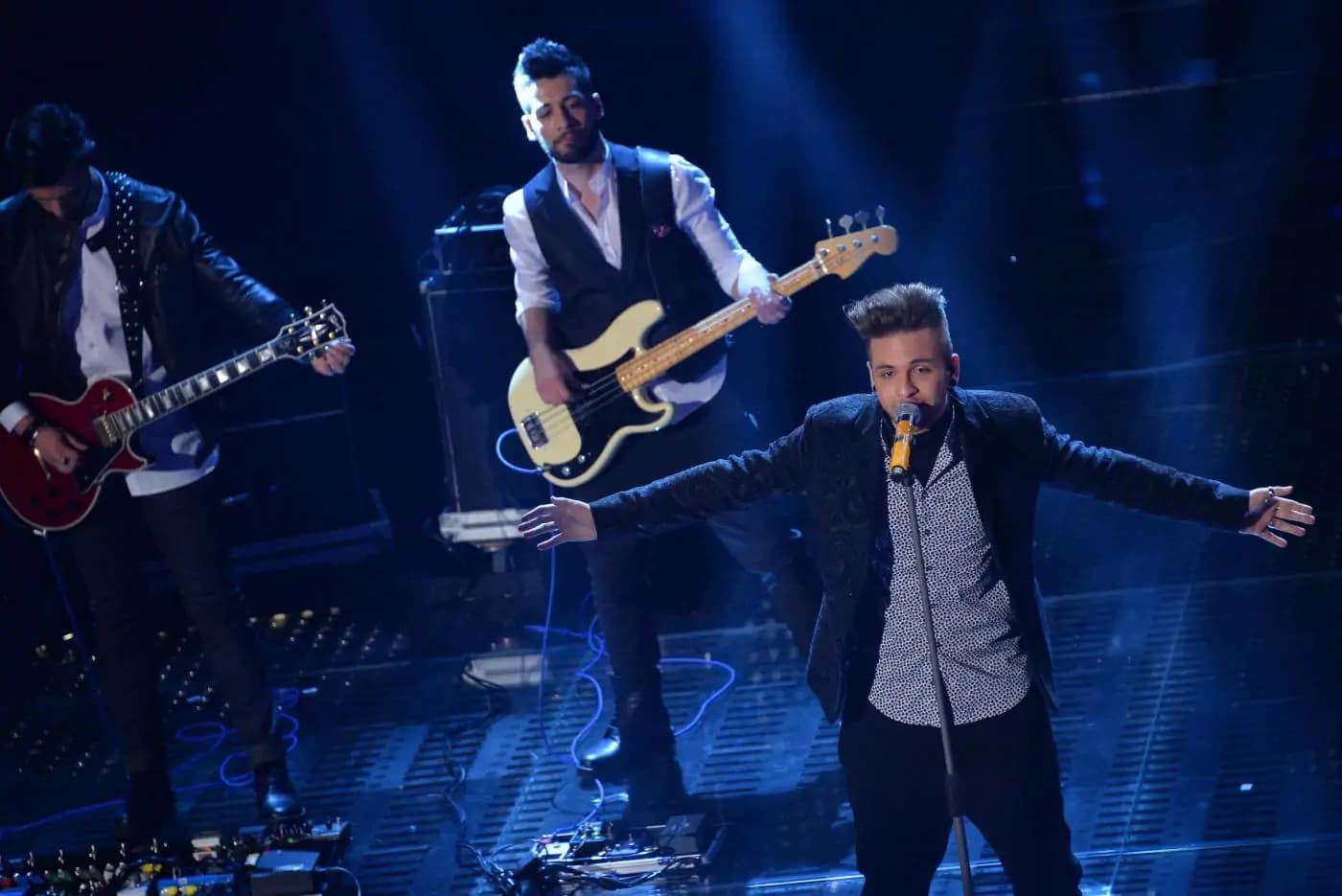 I testi del Festival di Sanremo: Dear Jack, Il mondo esplode [VIDEO]