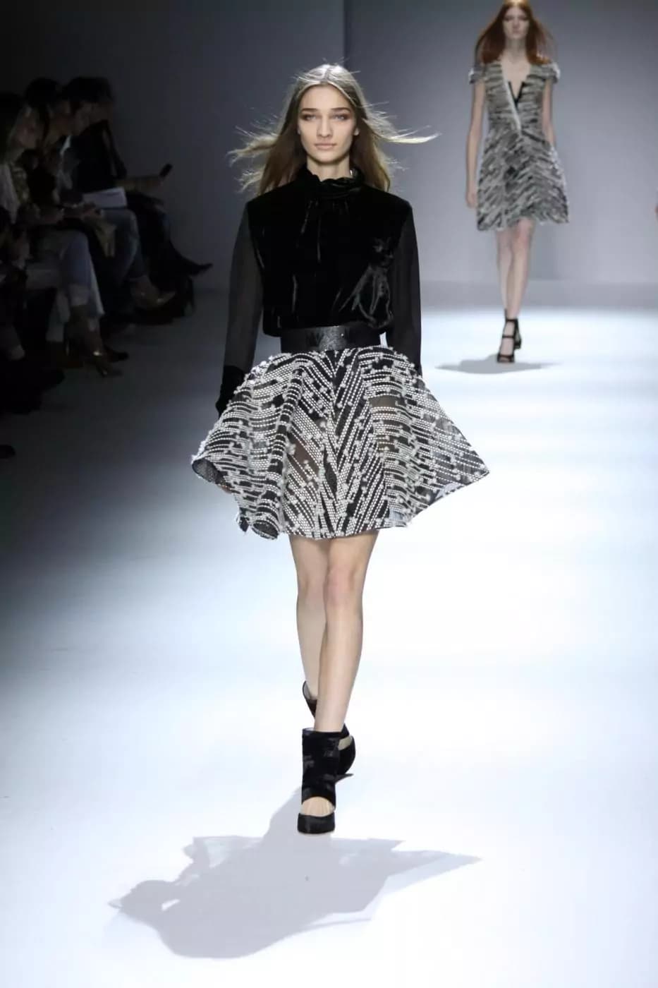 Milano Fashion Week 2015: la collezione di Genny ispirata all’Egitto [GALLERY]
