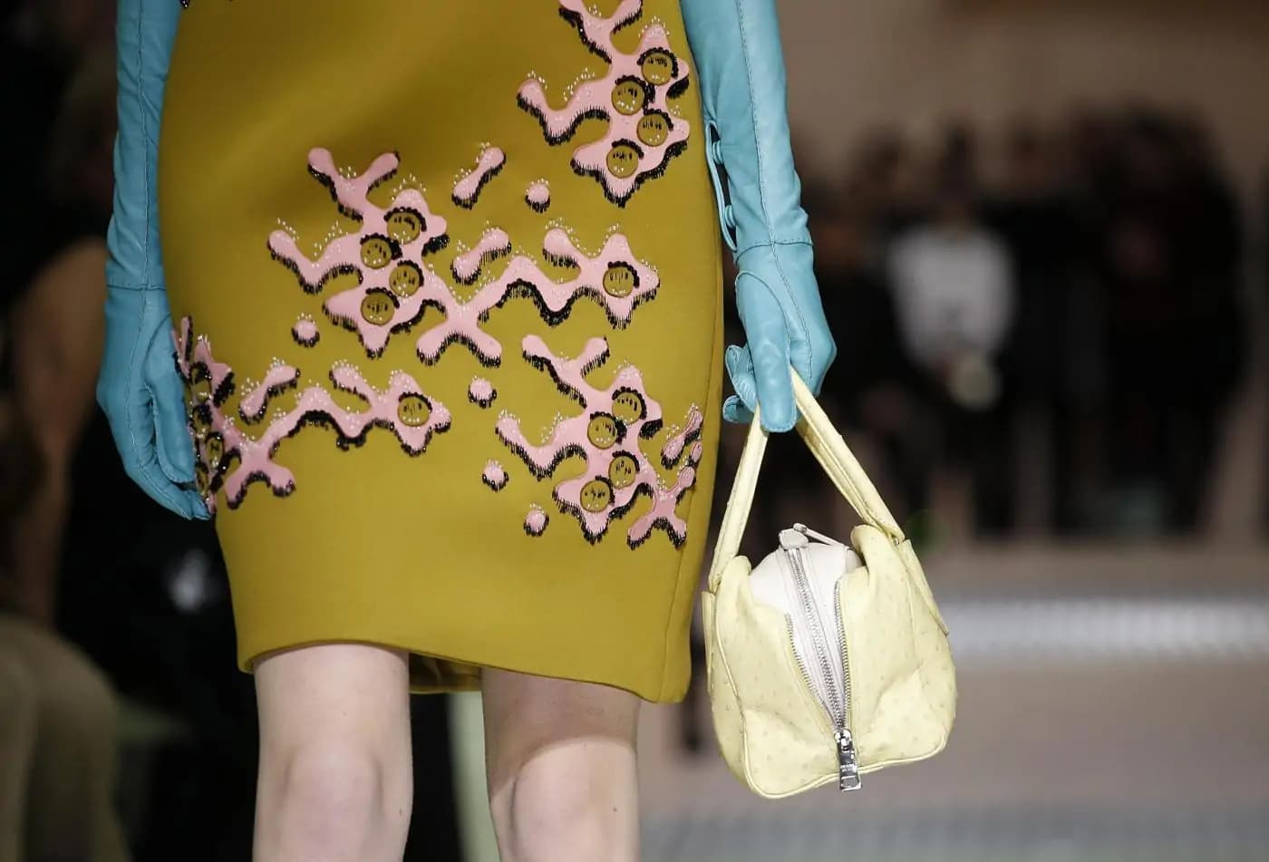 Milano Fashion Week 2015: la donna confetto di Prada [GALLERY]