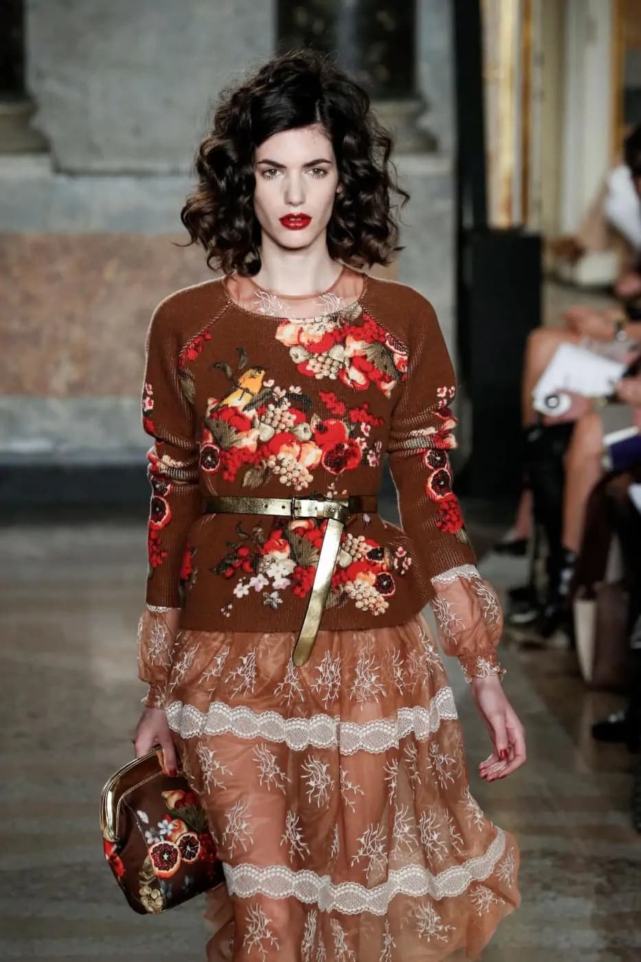 Blugirl alla Milano Fashion Week, vintage urbano [GALLERY]