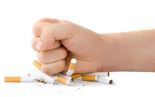 Lotta contro il fumo, ecco come l’Australia è riuscita a ridurre il numero di fumatori