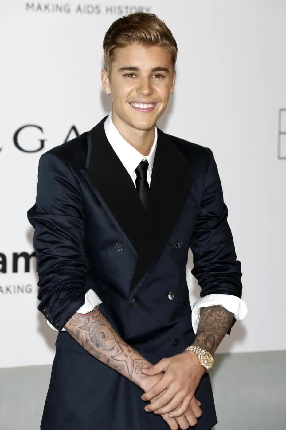 Justin Bieber mette la testa a posto: “voglio una ragazza sulla quale fare affidamento”