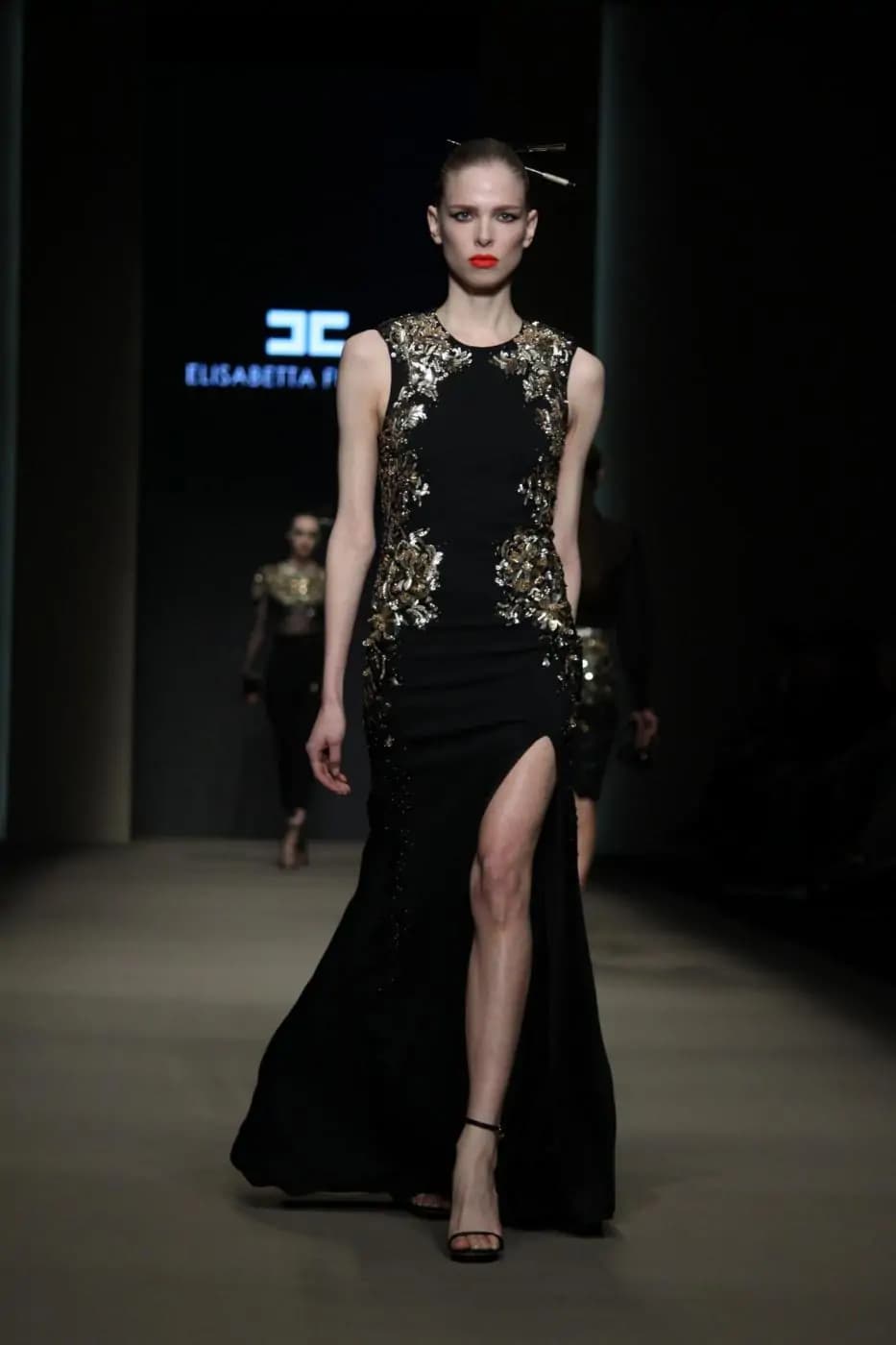 Milano Fashion Week 2015: la donna orientale di Elisabetta Franchi [GALLERY]