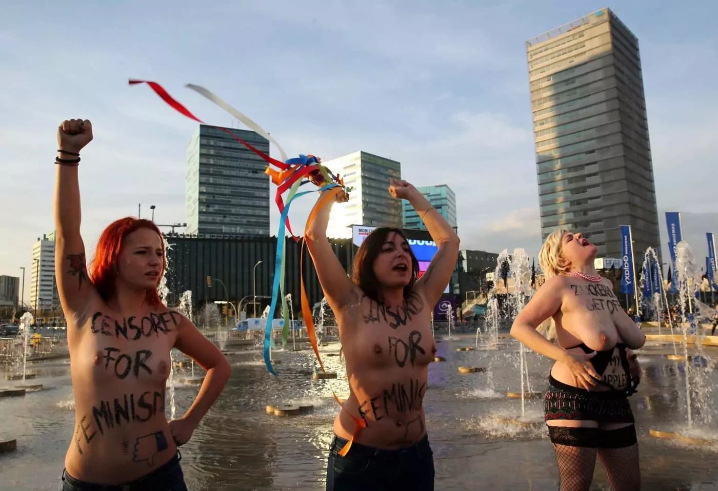 Zuckerberg oscura i profili delle Femen: è subito protesta per le attiviste