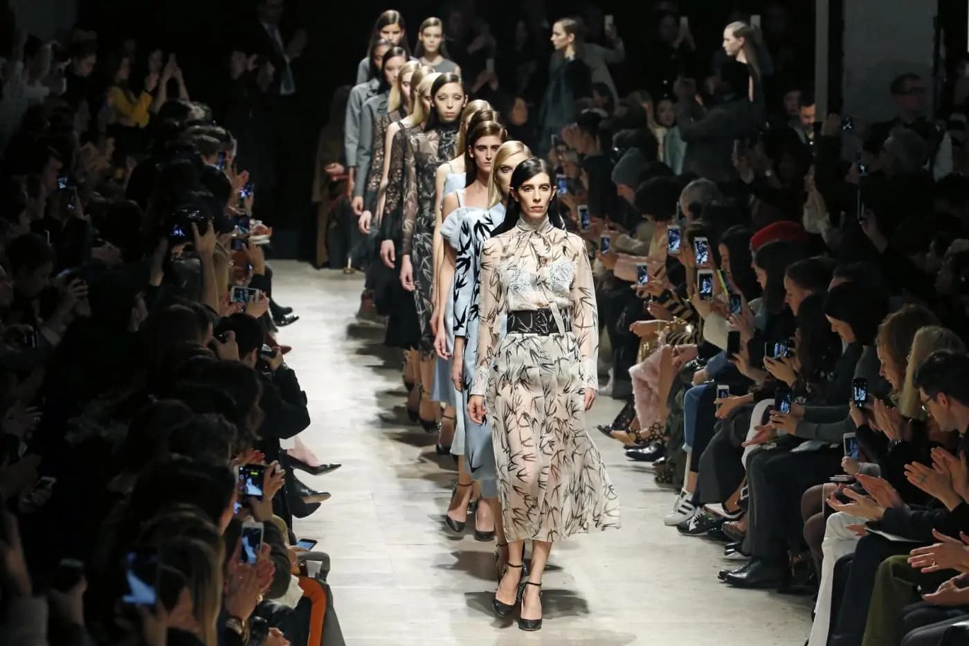 Parigi Fashion Week 2015: la collezione autunno-inverno 2015/16 di Rochas [GALLERY]