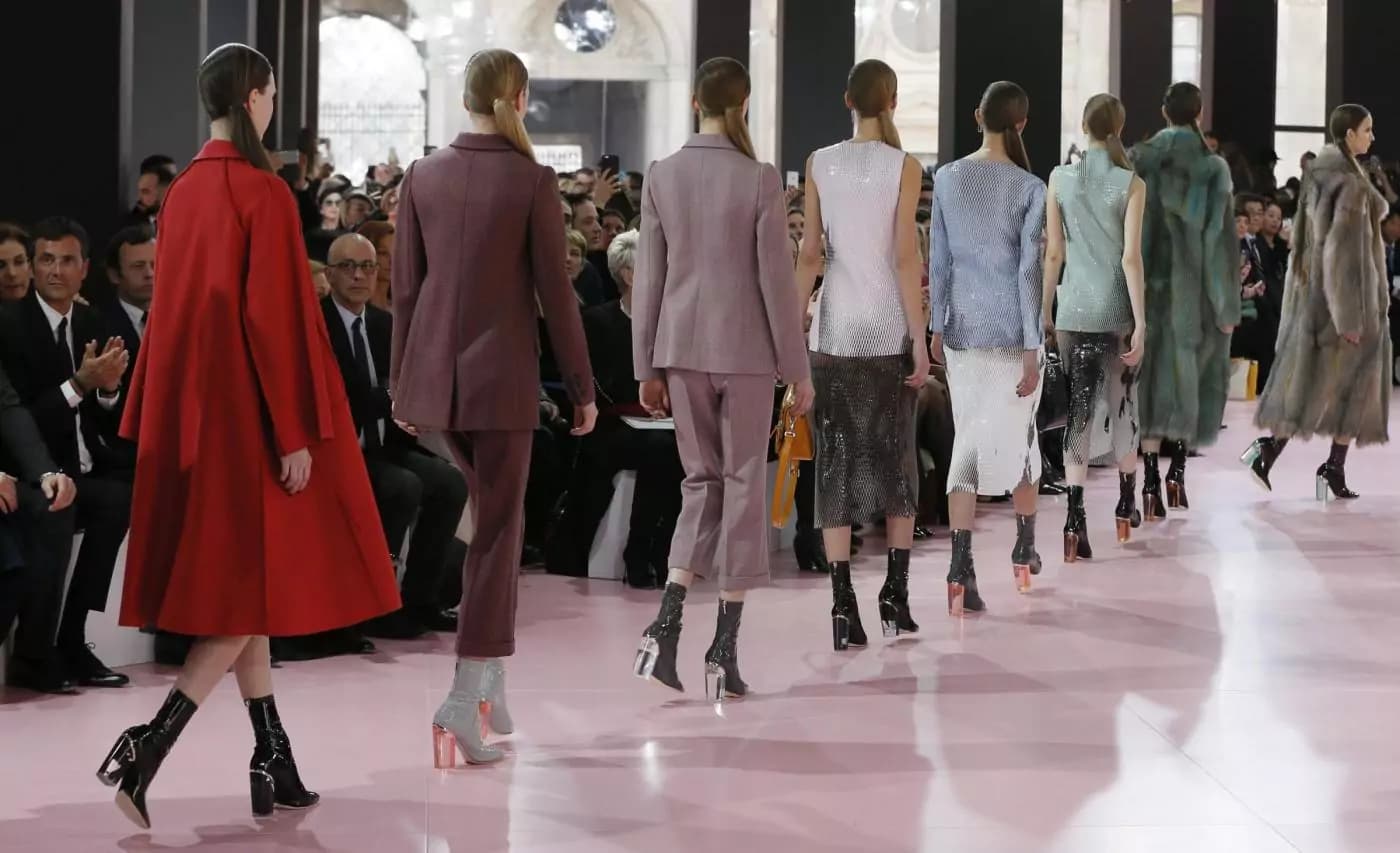 Parigi Fashion Week 2015: la donna selvaggia ed elegante di Christian Dior [GALLERY]