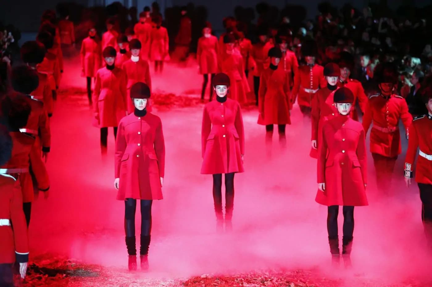 Parigi Fashion Week 2015: la sfilata di Giambattista Valli [GALLERY]