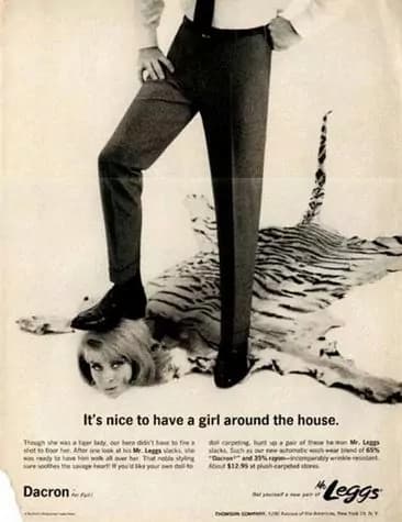La donna oggetto di pubblicità sessiste, gli spot più assurdi della storia [GALLERY]