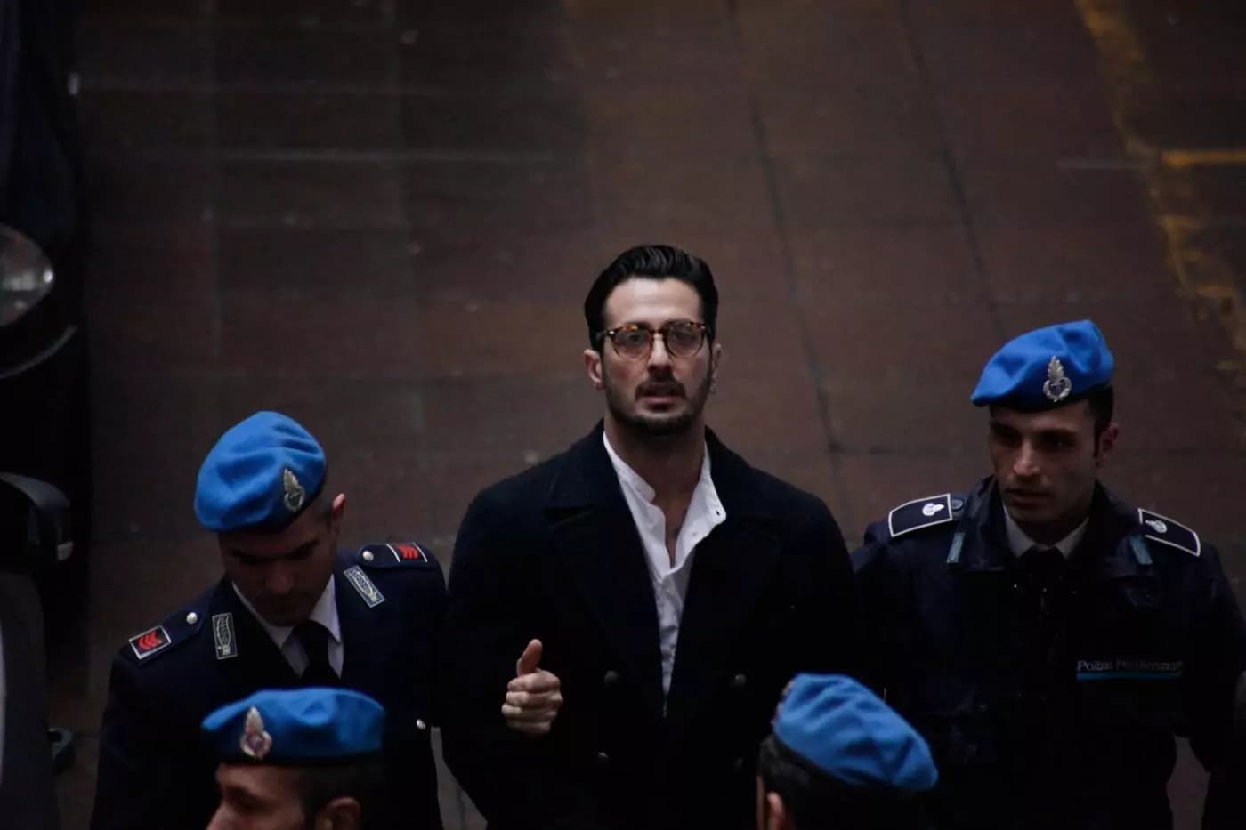 Fabrizio corona scarcerato, ma lo aspetta la comunità di Don Mazzi