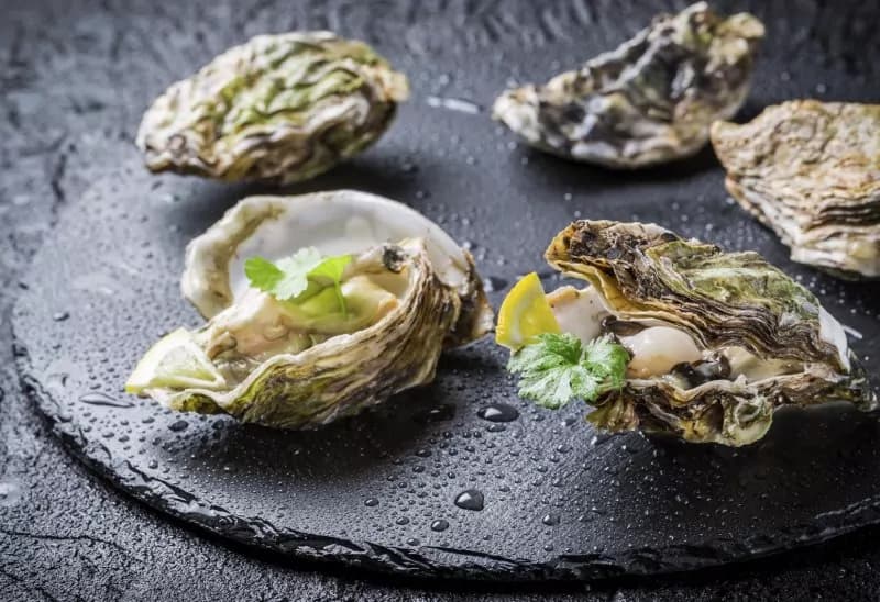 Ostriche e champagne: solo un mito?