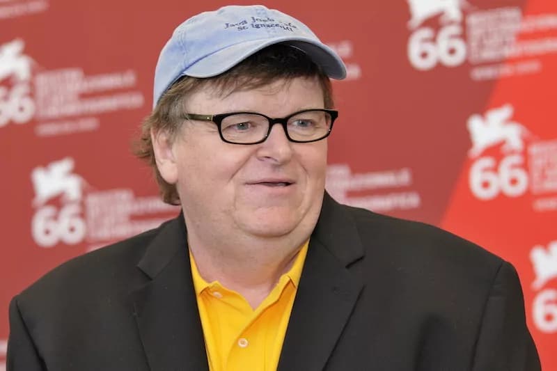 Michael Moore annuncia film “decisivo” su Donald Trump