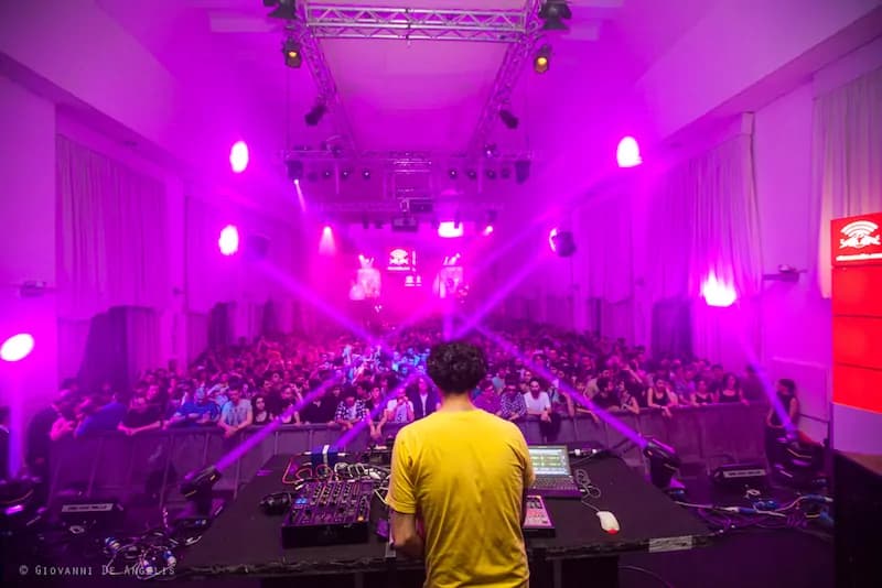 A Roma torna Spring Attitude: tra dj set e arte digitale, l’elettronica invade il Maxxi