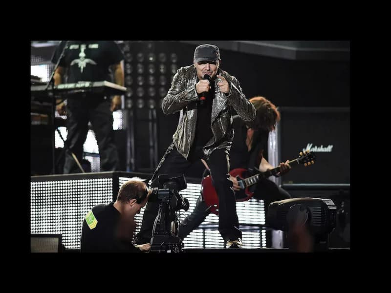 Vasco al lavoro, via alle prove per il concerto dei record