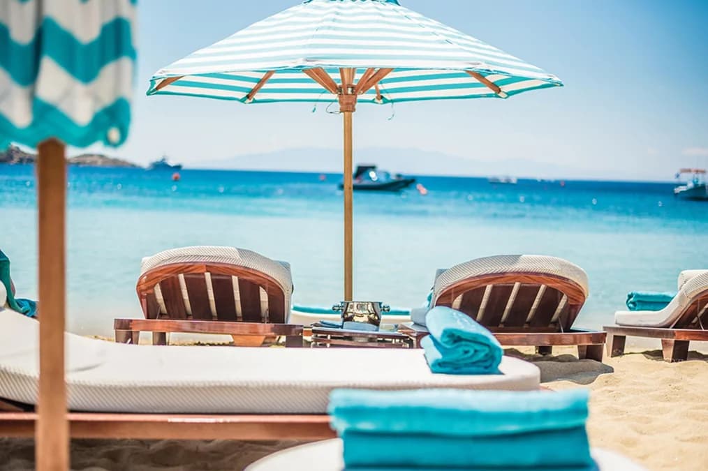 Kyme approda a Mikonos