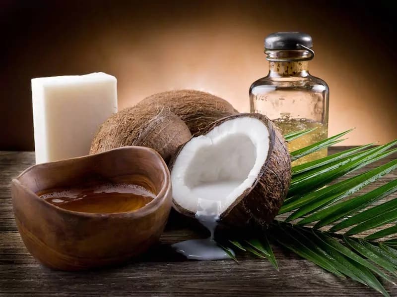 Olio di cocco: la soluzione super idratante per pelle e capelli