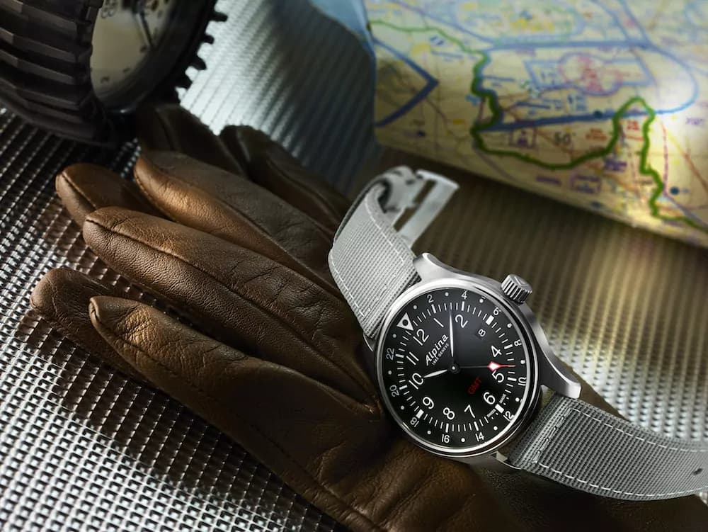 Novità di Alpina: i Startimer Pilot Quartz GMT [GALLERY]