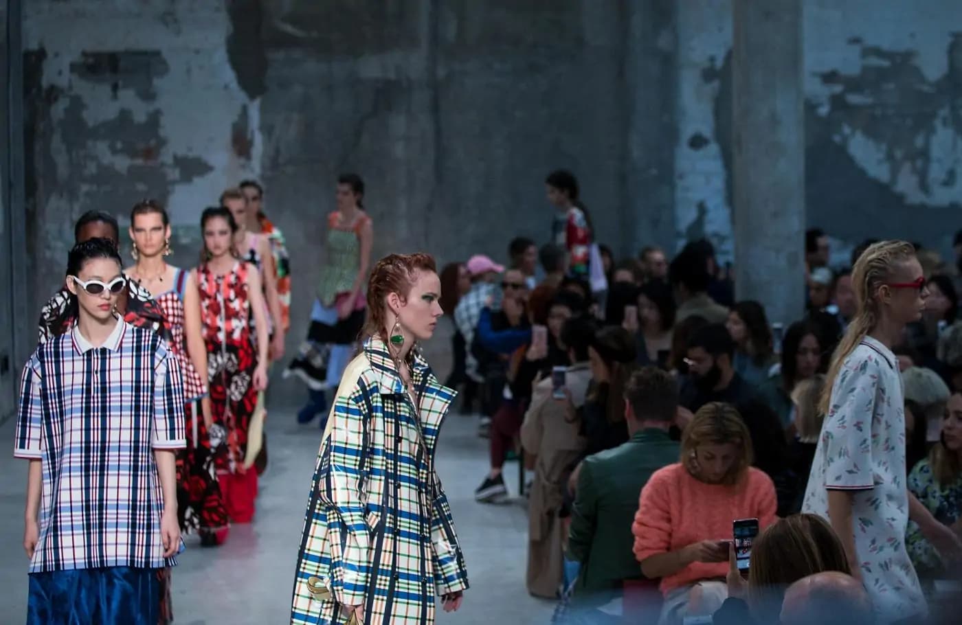 Marni: è come una ricerca in antichi bauli la collezione per la primavera estate 2018 [GALLERY]