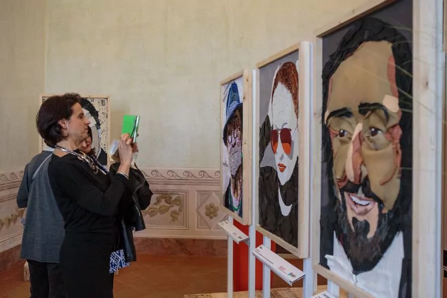 Rifiuti che diventano opere d’arte: fa tappa a Modena la “Waste Art” di Scart