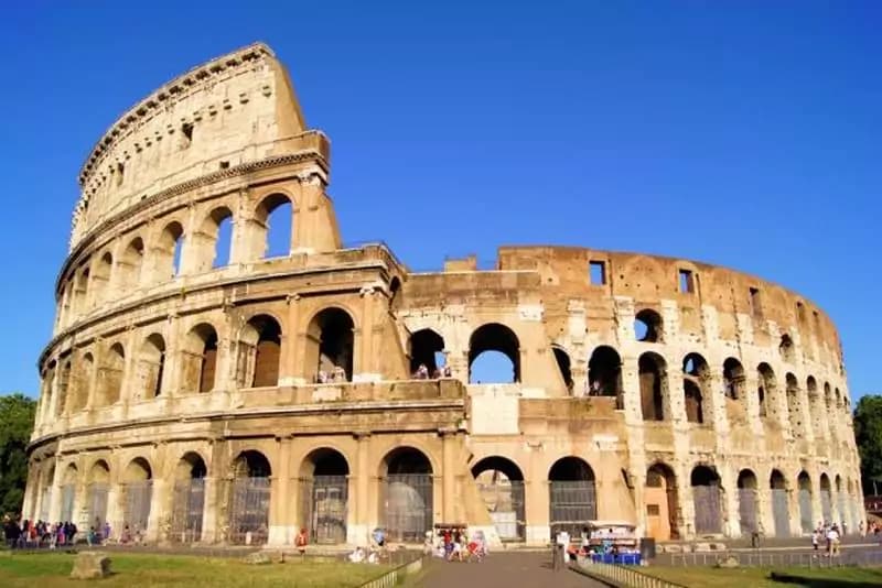 Colosseo: dopo 40 anni, aperti gli anelli più alti