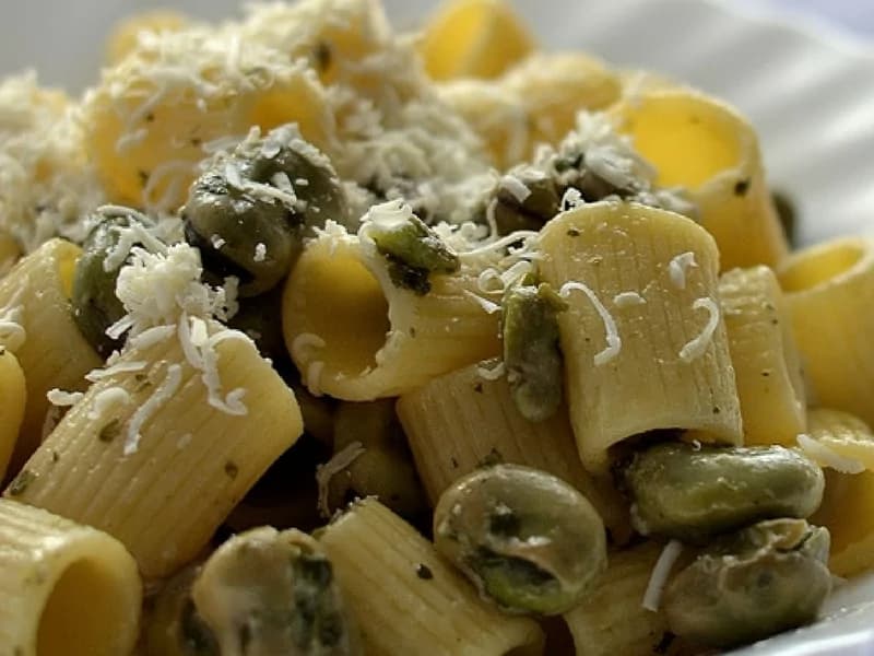 Pasta con fave, una ricetta facile e molto gustosa