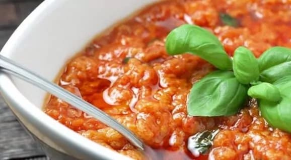 Pappa al pomodoro, una ricetta semplice e gustosa