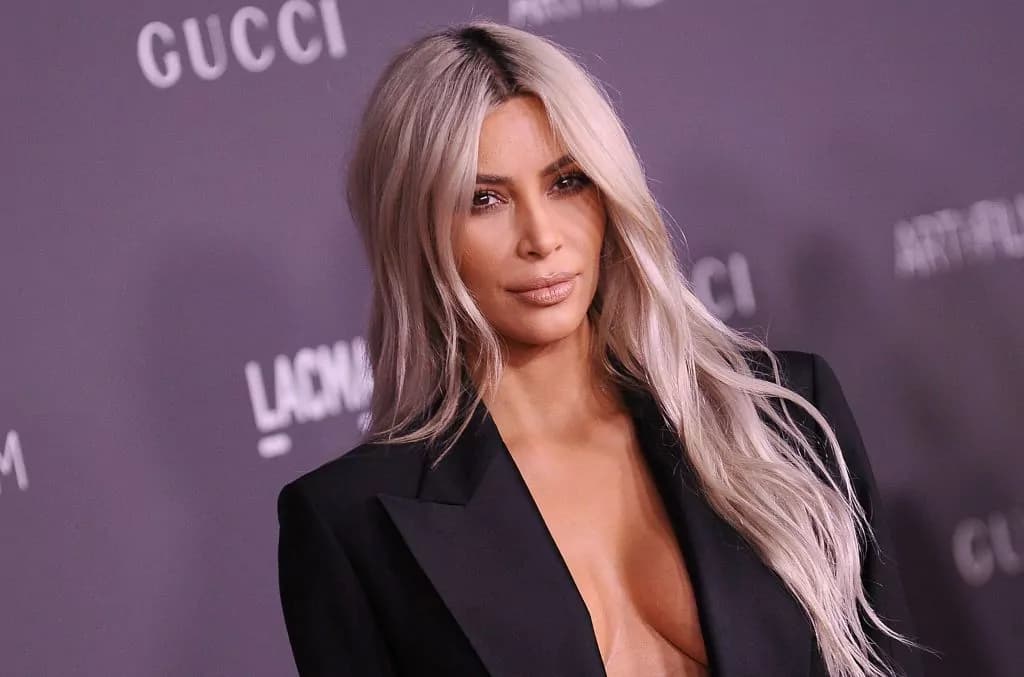 Kim Kardashian lancia un app con cui acquistare gli outfit che vedete in giro