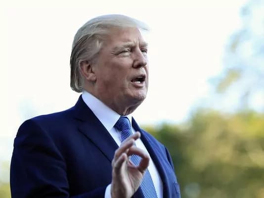 Dipendente di Twitter disattiva account di Trump