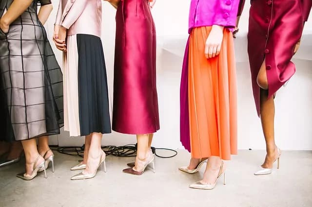 Moda fluo, vestirsi fosforescenti nell’autunno inverno 2018/19