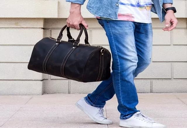 Fine settimana fuori: quale borsone da viaggio prediligere?